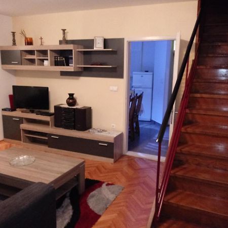 Apartment In Centre For 7 Split Extérieur photo