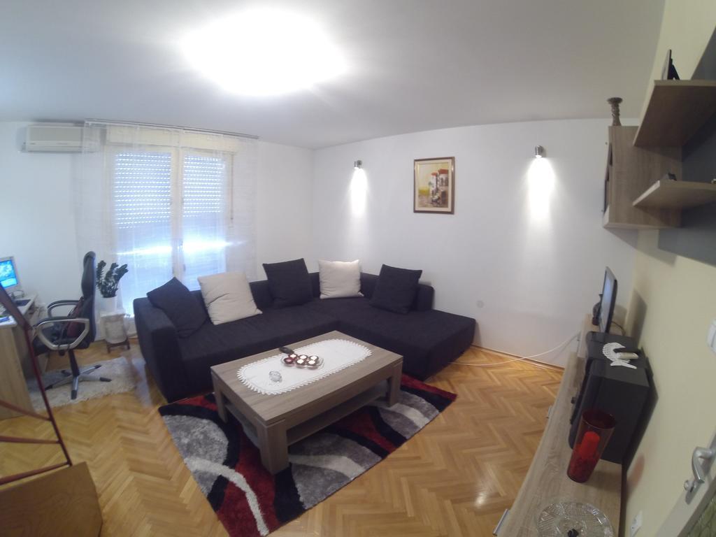Apartment In Centre For 7 Split Chambre photo