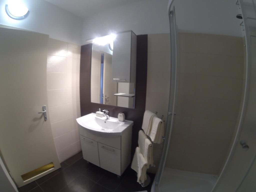 Apartment In Centre For 7 Split Chambre photo