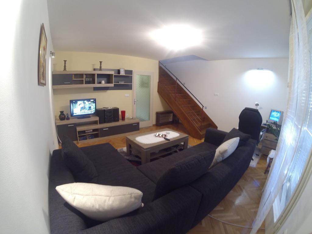 Apartment In Centre For 7 Split Chambre photo