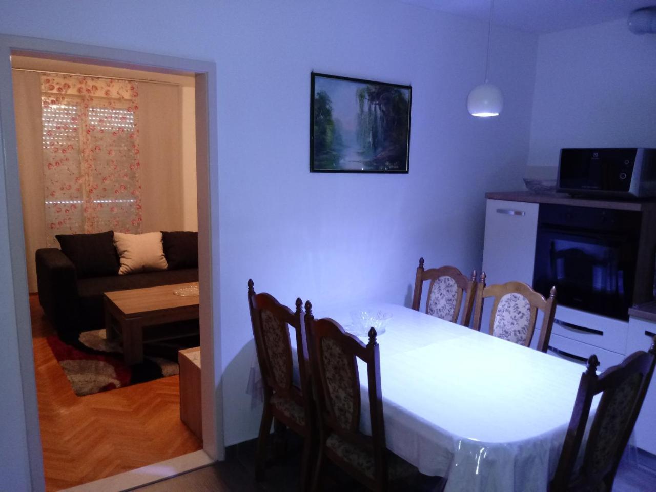 Apartment In Centre For 7 Split Extérieur photo